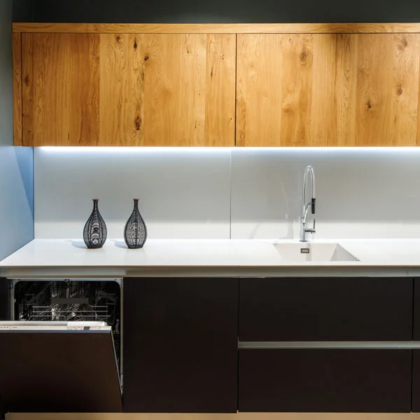 redwood-kitchen-2-min