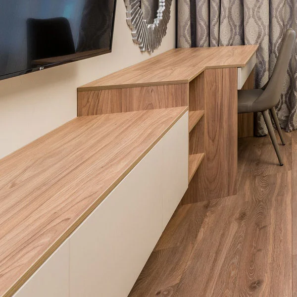steam-beach-tv-rack-min